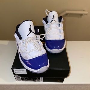 Jordan 11s toddler size 10c